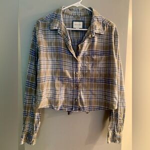 American Eagle Outfitters Blue and Olive Plaid Flannel Shirt - S